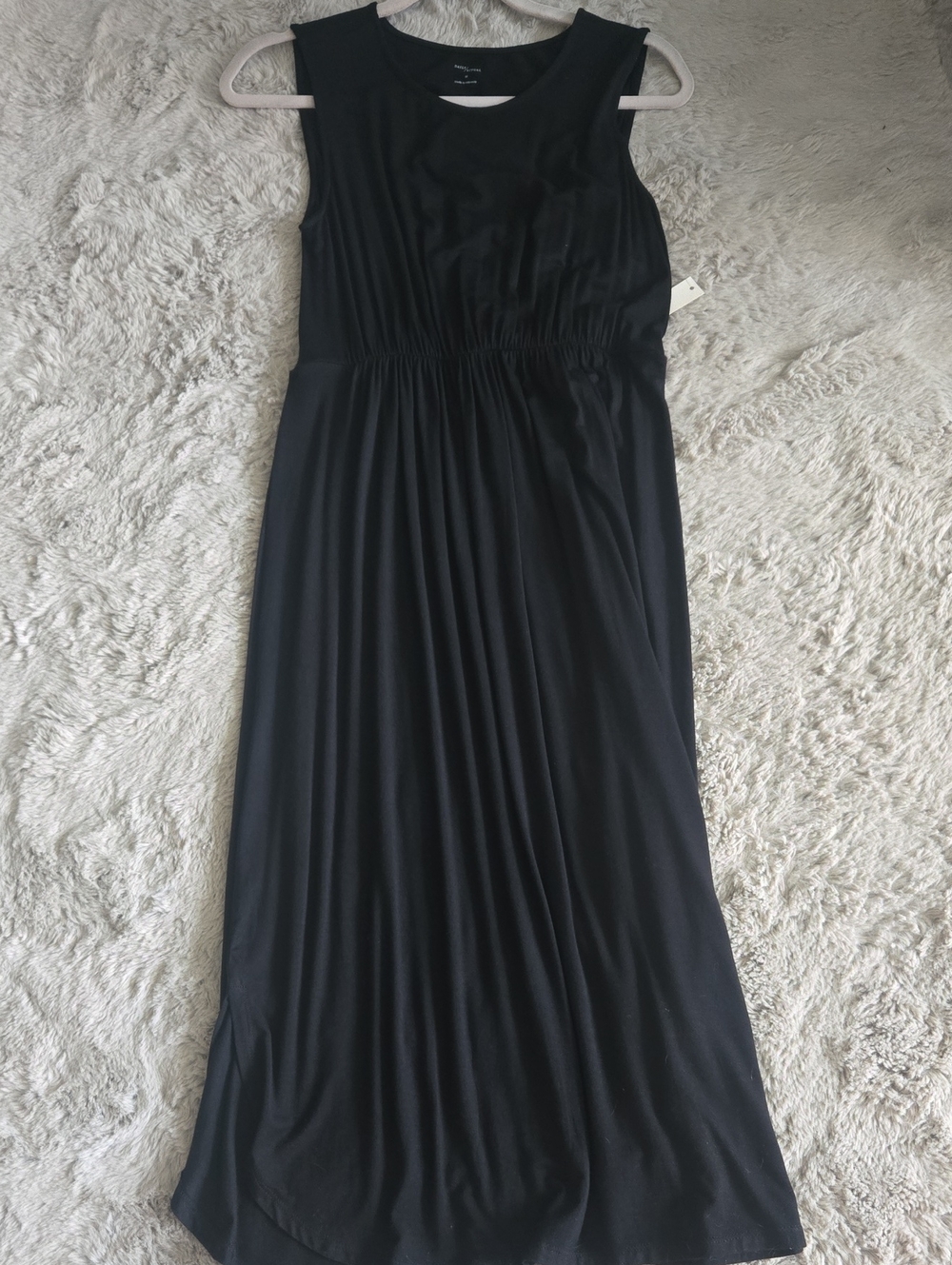 Sleeveless Black Maxi Dress - Elegant Everyday Style